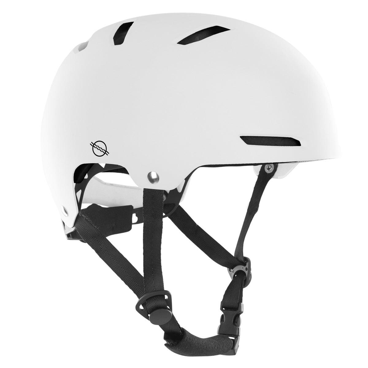 Ion Slash Core Helmet - Powerkiteshop