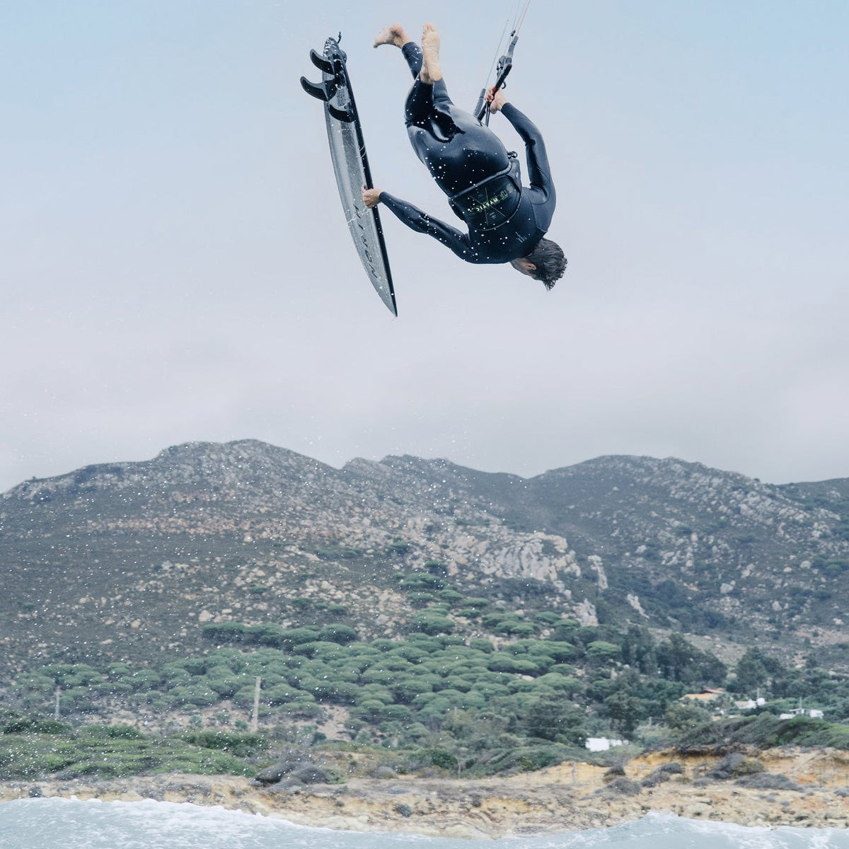 Mystic Stealth Mystic Watersports Surf KiteSurf Windsurfing