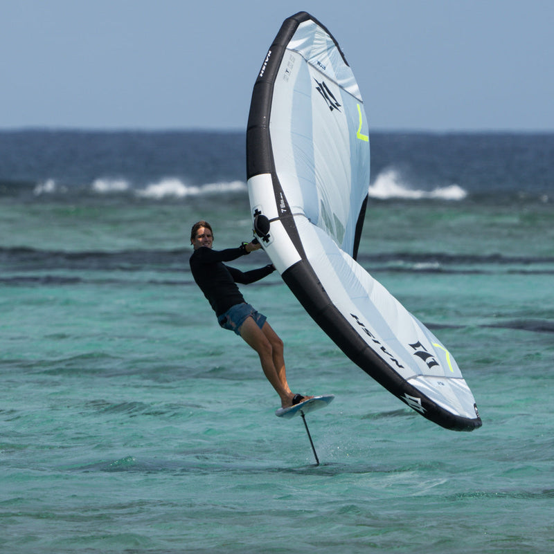 Naish Atom