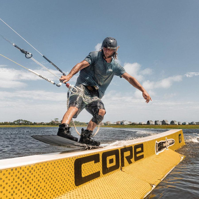 Core Bolt 4 (IV) - Kitesurf