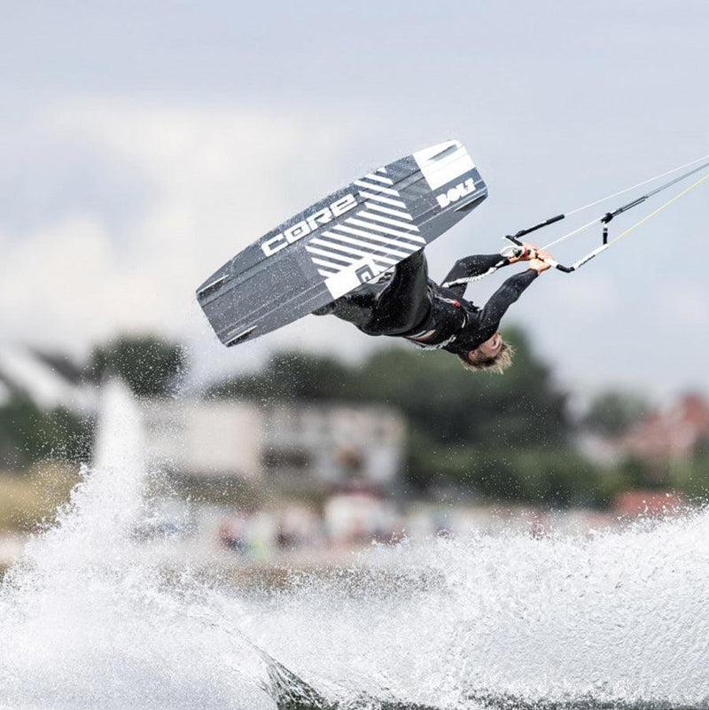 Core Bolt 4 (IV) - Kitesurf