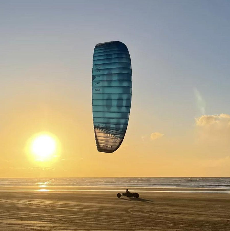 Peter Lynn Nova V2 - Kitesurf